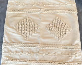 Creme "yarn" pillow cover, 19" x 19",  was $12, NOW $9