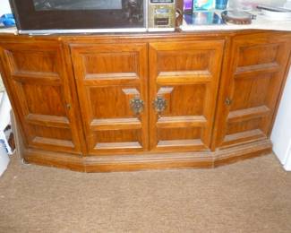 Vintage cabinet (great tv stand)