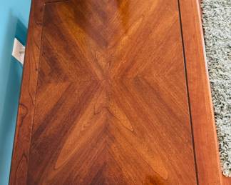 Ethan Allen Rectangular wood side table inlaid top 27Wx21Dx23H	