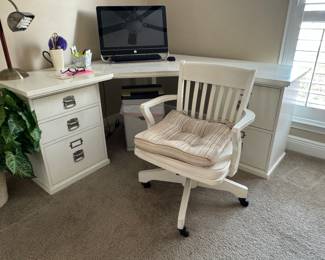 24	$295 	
Pottery barn corner white desk with swivel chair 	63x63x23Dx29H	
