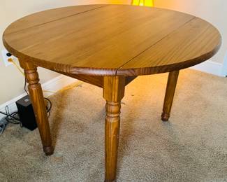 28	$225 	
Pine table 42Wx42Wx30H	