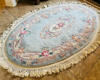 20	$150 	
Oval chinese rug 68x45	