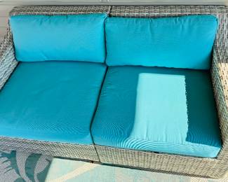 4	$275 
Outdoor sofa 35Dx64Lx29T with coffee table storage 2x2x18H  									
Rug Monaco 5'3""x7'6"" indoor outdoor Coastal Flora		