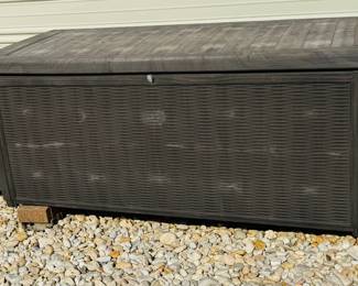 7	$50 	
Storage chest 3'x28x24	