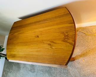 28	$225 	
Pine table 42Wx42Wx30H	