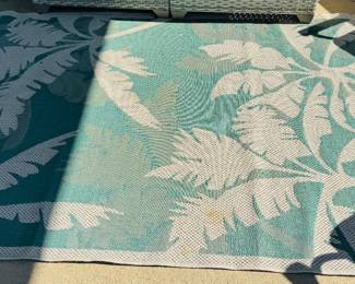 4	$275 
Outdoor sofa 35Dx64Lx29T with coffee table storage 2x2x18H  									
Rug Monaco 5'3""x7'6"" indoor outdoor Coastal Flora		