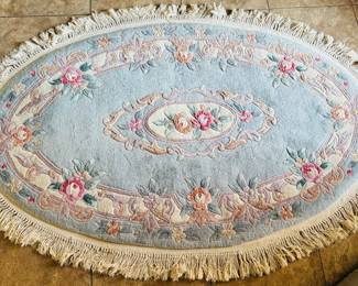 20	$150 	
Oval chinese rug 68x45	