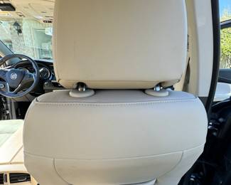 2019 Buick Envision - 14000 miles - Nearly new condition - original price $33K. 2.5L DOHC 4 cylinder. Front wheel drive. gasoline. power seat. navigation. Buick infotainment system Apple car play/ Android auto. Leather interior. Floor protection mats. Non smoker. Silents bids start at $20K. Bids closes Monday dec 11 at noon. clear title. 