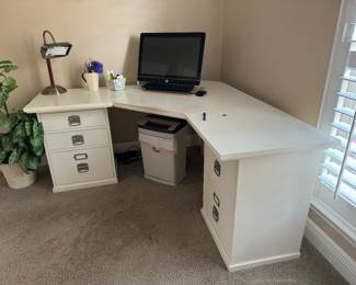 24	$295 	
Pottery barn corner white desk with swivel chair 	63x63x23Dx29H	