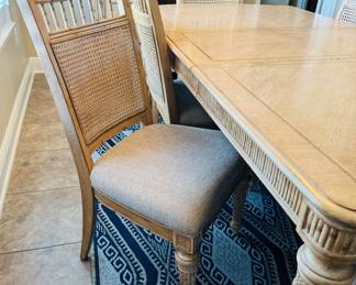 1	$1,075
Havertys dining table 66""L & 20"" leave & 6 chairs
Havertys china cabinet 82x52x19	