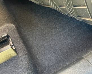 2019 Buick Envision - 14000 miles - Nearly new condition - original price $33K. 2.5L DOHC 4 cylinder. Front wheel drive. gasoline. power seat. navigation. Buick infotainment system Apple car play/ Android auto. Leather interior. Floor protection mats. Non smoker. Silents bids start at $20K. Bids closes Monday dec 11 at noon. clear title. 