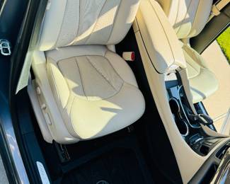 2019 Buick Envision - 14000 miles - Nearly new condition - original price $33K. 2.5L DOHC 4 cylinder. Front wheel drive. gasoline. power seat. navigation. Buick infotainment system Apple car play/ Android auto. Leather interior. Floor protection mats. Non smoker. Silents bids start at $20K. Bids closes Monday dec 11 at noon. clear title. 