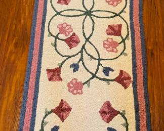 38	$195 	
Hooked 100% wool  runner 71x21 & 35x24& 29x15 Made in the Blue ridge mountain - Lamb (3 pieces)	