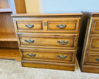 41	$250 	
Set of 2 chests 30Wx18Dx29H & 40Wx18x29	