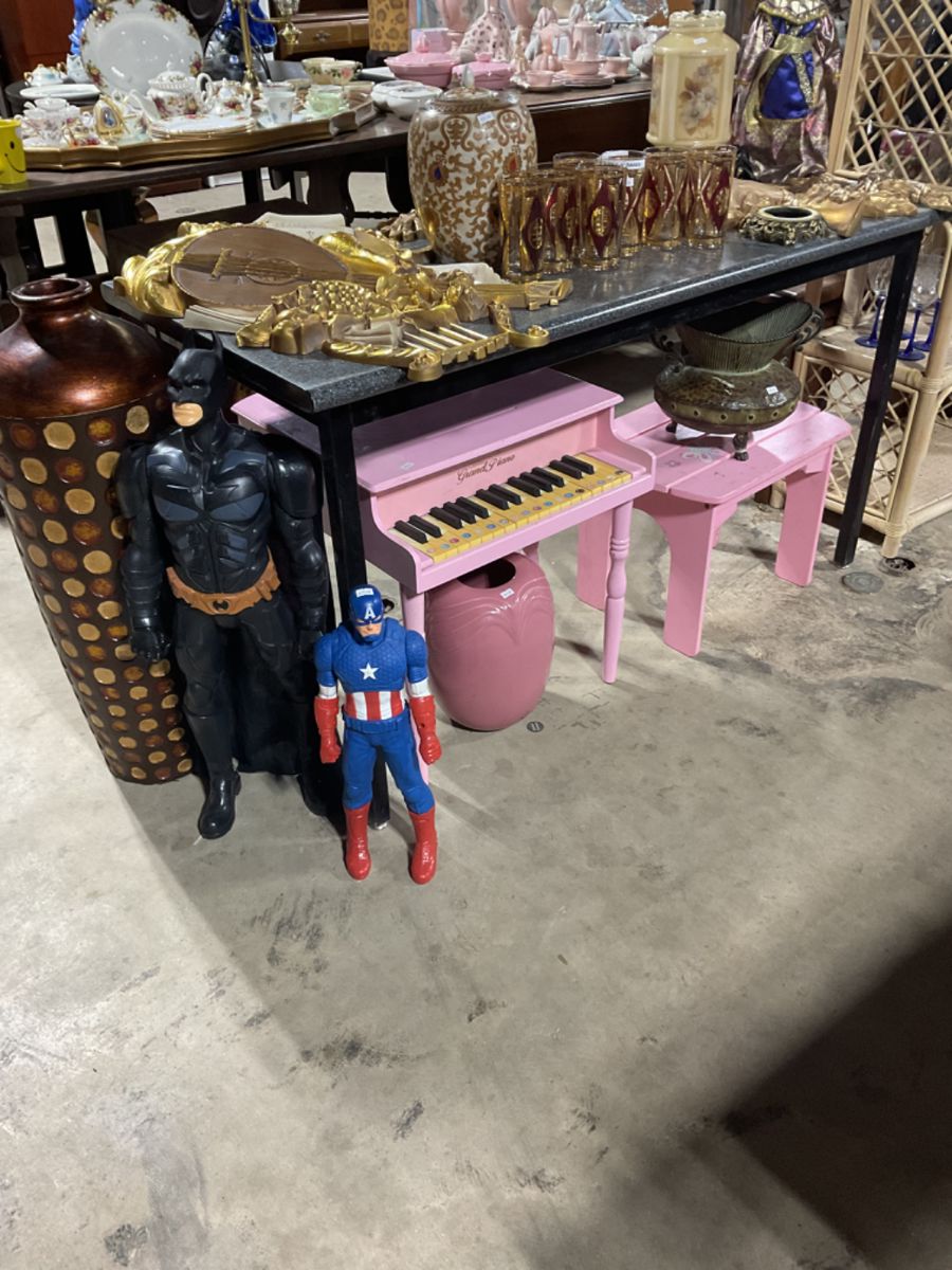 DIAMOND ESTATE SALES With ANTIQUES in Kansas City, MO starts on 11/30/2023