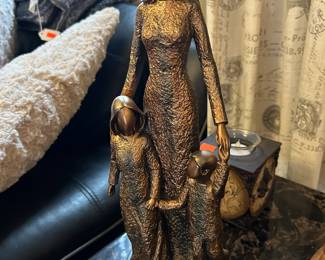 Gorgeous Mother and Children Figurine