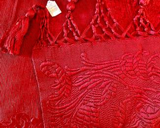 VINTAGE SILK MATELASSE COVERLET.  WOW!