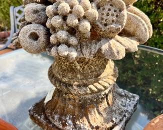 VINTAGE CONCRETE FLORAL BOUQUET.