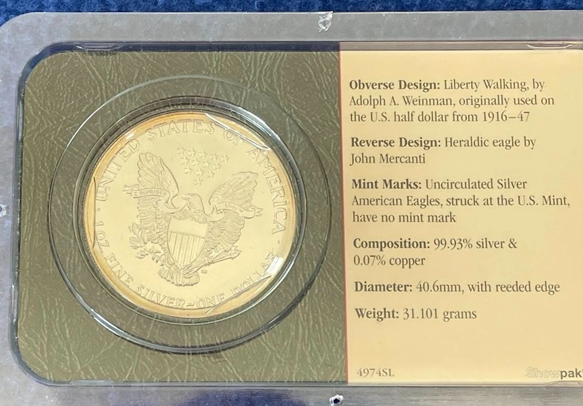 Lot 2. 2002 Silver American Eagle 31.101 gr of 99.93% silver