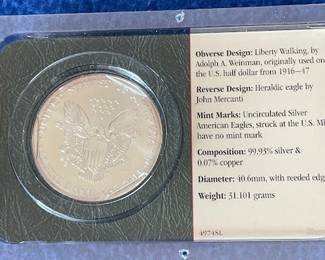 Lot 34. 2002 Silver American Eagle 31.101 gr of 99.93% silver