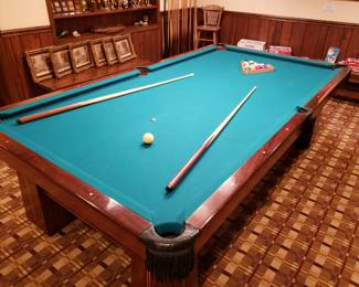 Antique Brunswick Regina pool table in excellent vintage condition