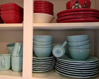 Pfaltzgraff Rememberance Dish Set