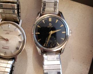 Vintage Omega watch w/ stylish black dial