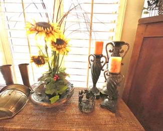 Silk - Candlesticks…