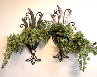 Metal Wall Planters with Silk..