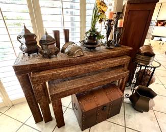 Wicker Stackable Foyer Tables - Decor 
