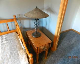 side table/lamp