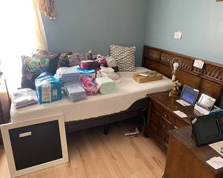 Decorative Pillows & Household Items