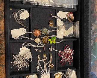 Costume & Fine Jewelry