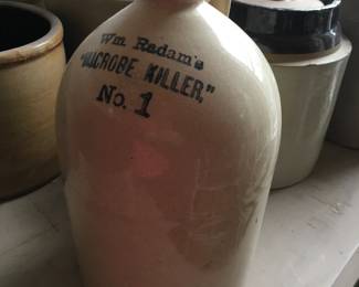 Wm Radam's jug crock