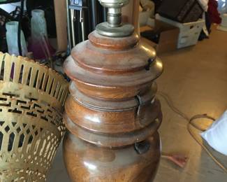 Solid wood carved kamp