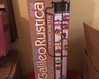 Outdoor Galileo thermometer