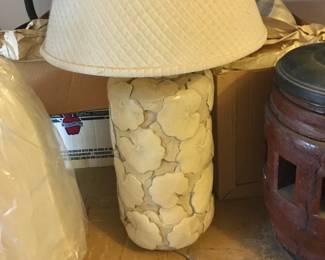 Lilly pod design lamp