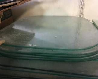 Tempered glass pieces