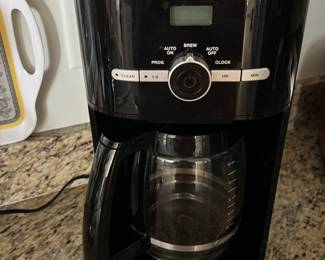 Cuisinart 12 cup auto drip coffee maker