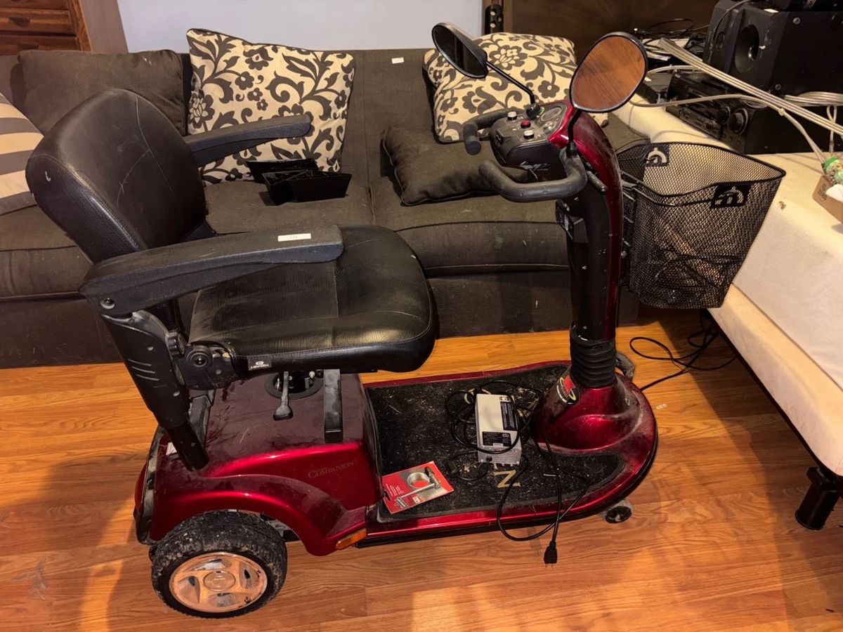 Golden companion scooter, charging cord, battery, with key!