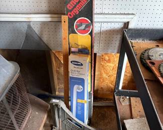 Misc Garage tool items