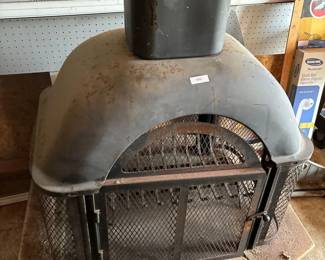 Outdoor firepit with chimney