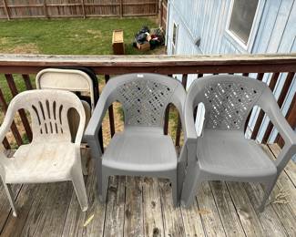 Plastic outdoor patio chairs