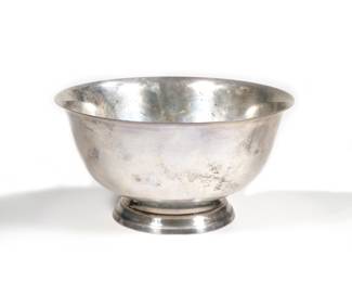 GORHAM PAUL REVERE REPRODUCTION BOWL | Marked "PAUL REVERE REPRODUCTION" 
24.4 ozt, h. 4.75 x dia. 9 in.
