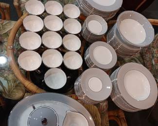 Syracuse China Debutante  Set