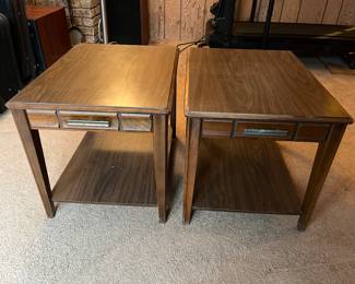 Pair of matching vintage/mid-century end/accent tables.