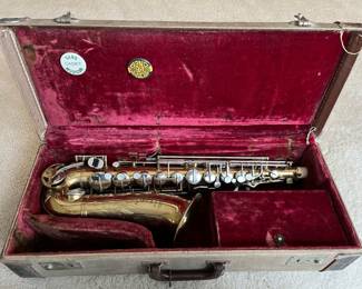 Pierret Oxford saxophone with case.