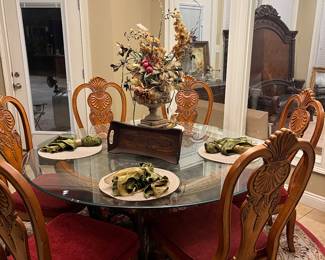 Marble/Glass Round Dining Table with 6 chairs 