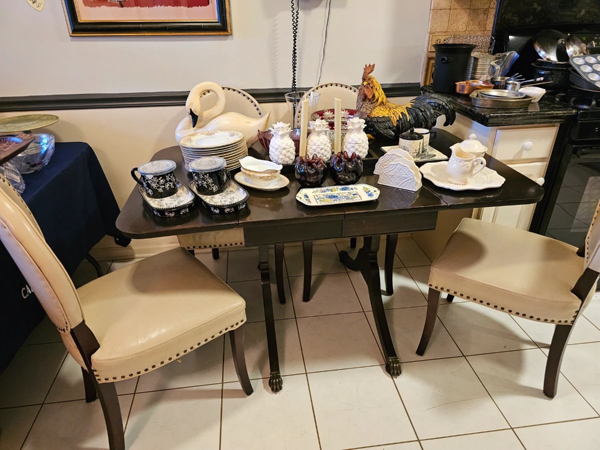 Cait's Tinley Park Estate Sale 50 Off Saturday! starts on 12/8/2023