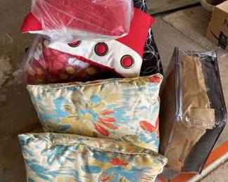 Mystery Lot Of Throw Pillows